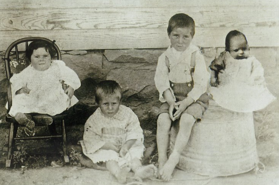 The Petrucci Children, Lucy, Joe, Bernard, Baby Frank, 1913