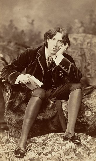 Oscar Wilde by Napoleon Sarony, 1882