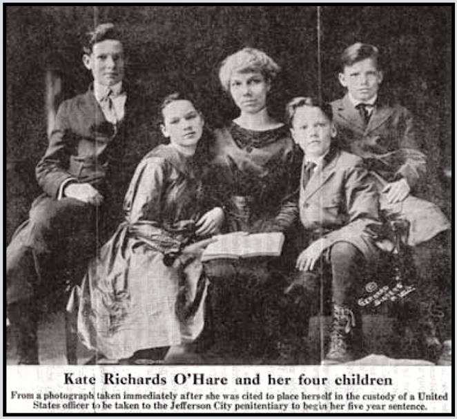 Kate Richards OHare w Children, Chg New Day, July 10, 1920, MxOrg