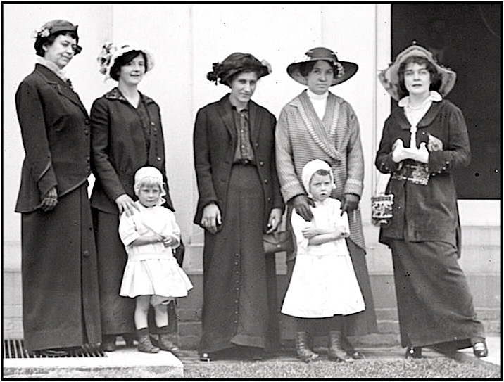 LoC, Lindsey and Ludlow Women 1, WDC May 21, 1914